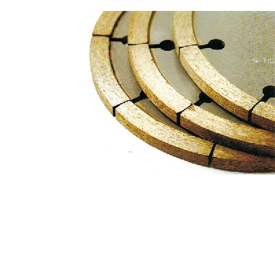 Ceramic brick slot saw blade